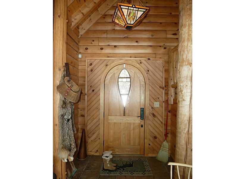 10 Mason's Cove Road Lovell, ME 04051 - Photo 21 of 34 Executive Office/Suite. Entryway.