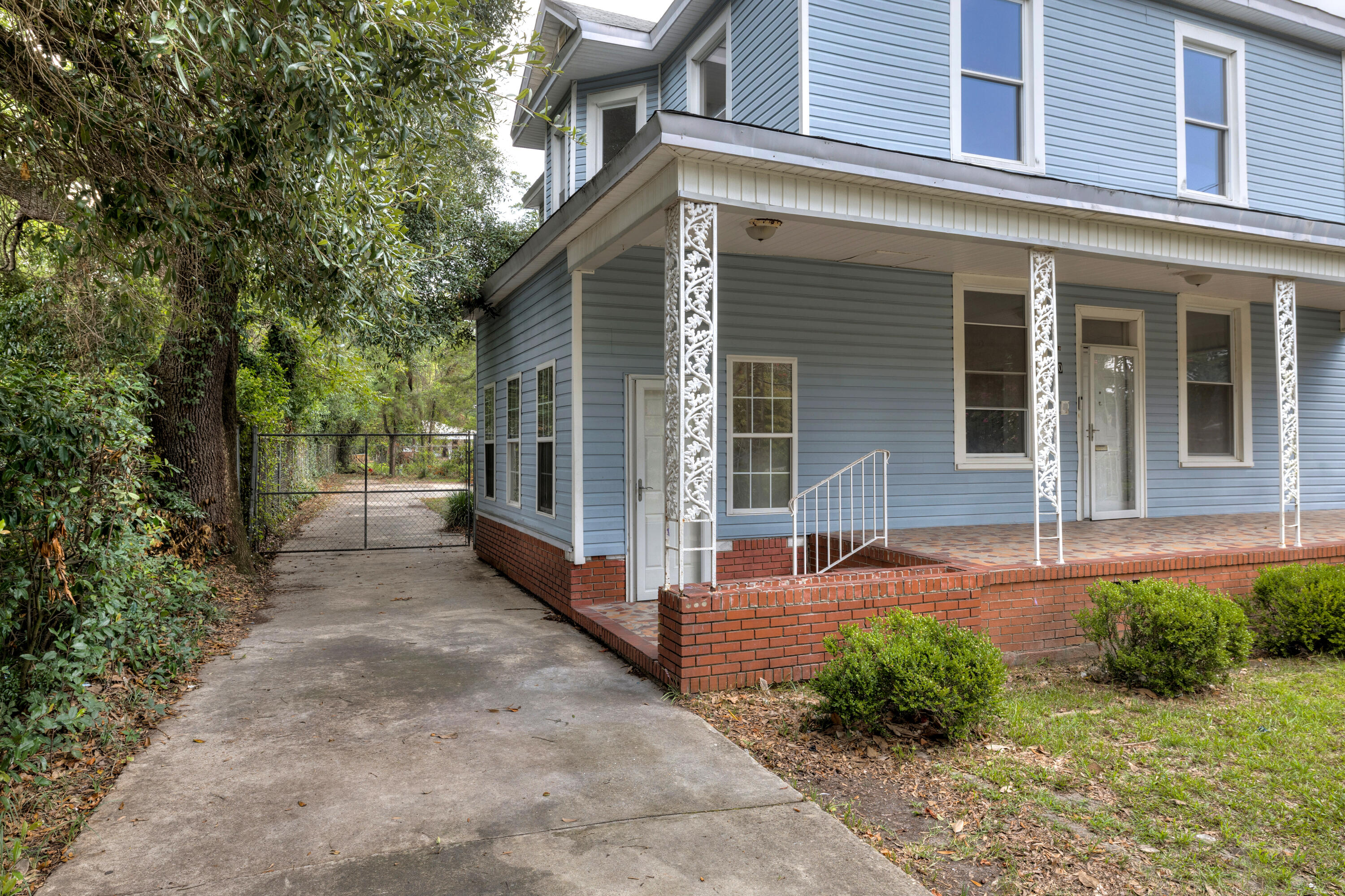 10 Edwards Street Sumter, SC 29150 - Photo 2 of 38 03