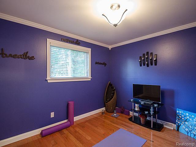 2139 Metzner Road Walled Lake, MI 48390 - Photo 23 of 29 22_29.jpg