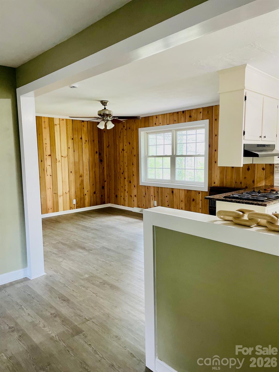 511 Sunbeam Farm Road Cherryville, NC 28021 - Photo 8 of 29 a very nice looking room with a large window