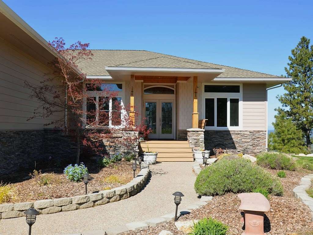 15713 East Ridgecrest Lane Mead, WA 99021 - Photo 3 of 20