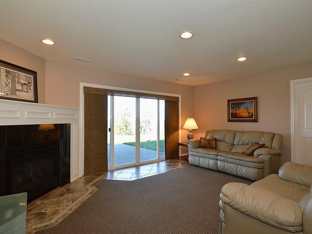 15713 East Ridgecrest Lane Mead, WA 99021 - Photo 10 of 20