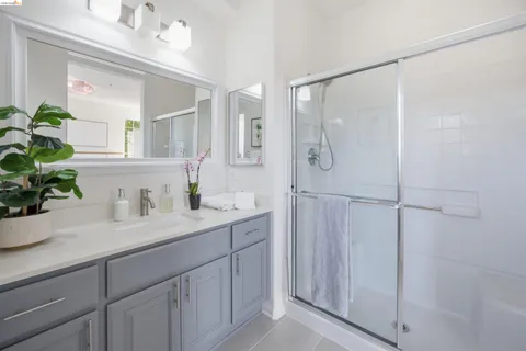 $515,000 | 1502 Nevin Plaza, Richmond, CA 94801