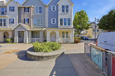 $515,000 | 1502 Nevin Plaza, Richmond, CA 94801