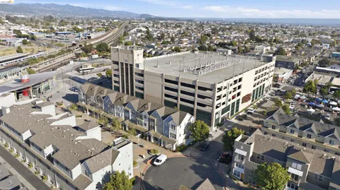 $515,000 | 1502 Nevin Plaza, Richmond, CA 94801