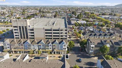 $515,000 | 1502 Nevin Plaza, Richmond, CA 94801