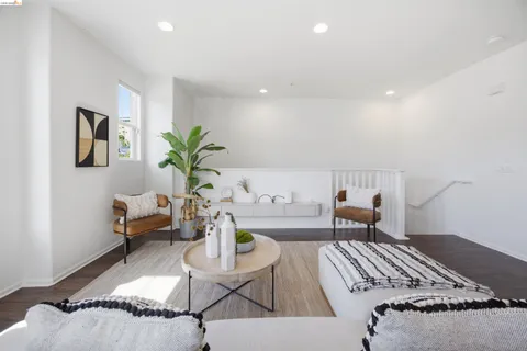 $515,000 | 1502 Nevin Plaza, Richmond, CA 94801