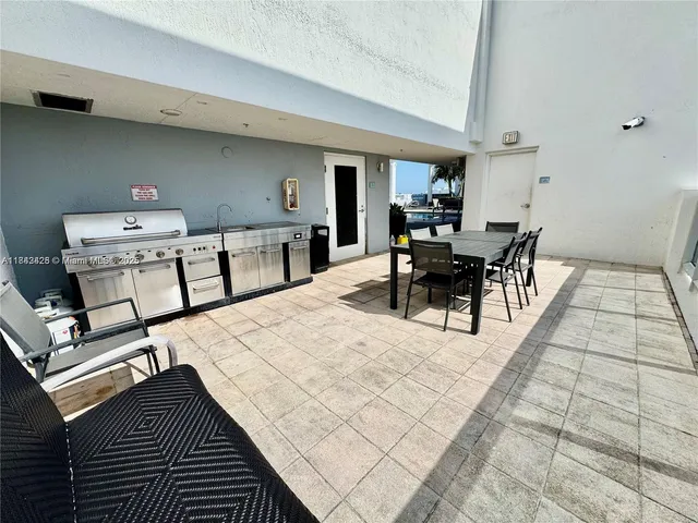 $3,800 | 7929 West Drive, Unit 702, North Bay Village, FL 33141