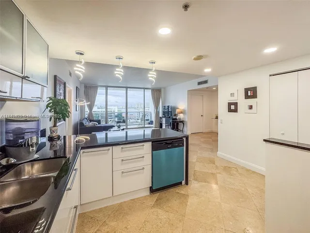 $3,800 | 7929 West Drive, Unit 702, North Bay Village, FL 33141