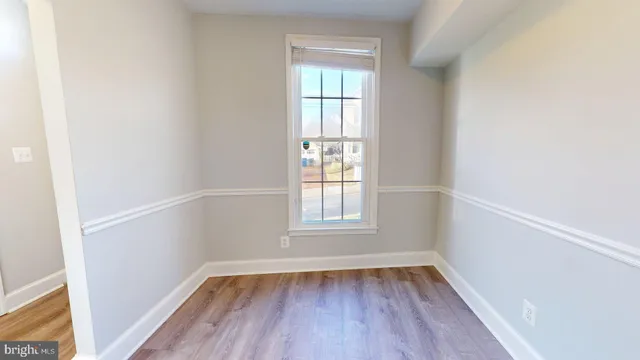 $3,999 | 2011 North Oakland Street, Arlington, VA 22207