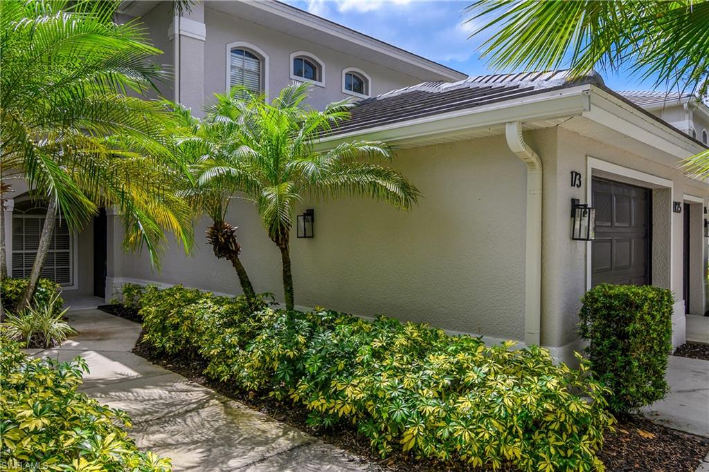 1925 Crestview Way, Unit 173 Naples, FL 34119 - Photo 5 of 47