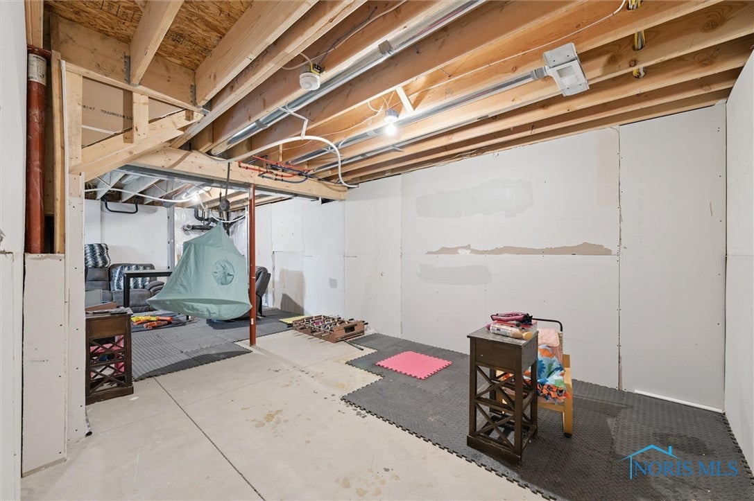 4396 Dowling Road Perrysburg, OH 43551 - Photo 41 of 49 Gallery Image 41