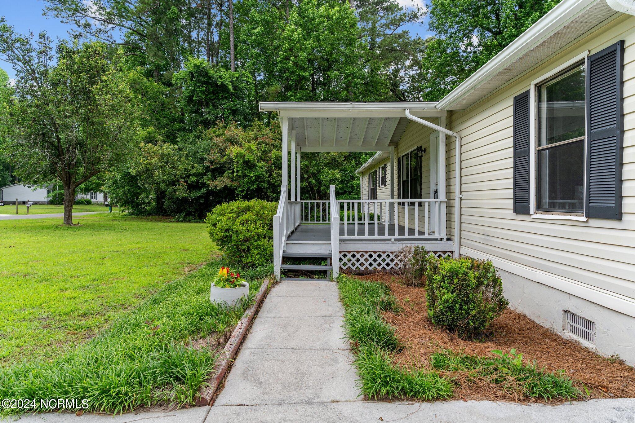 126 Remington Road Rocky Point, NC 28457 - Photo 7 of 37 14-web-or-mls-BTS03796