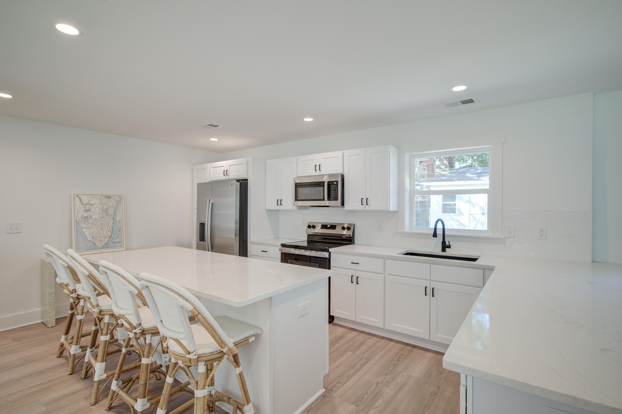 1472 Village Road Charleston, SC 29407 - Photo 8 of 63 DSC_0189_90_91_92_93