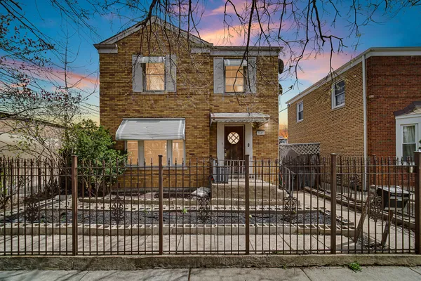 $324,900 | 3143 North Kostner Avenue, Chicago, IL 60641
