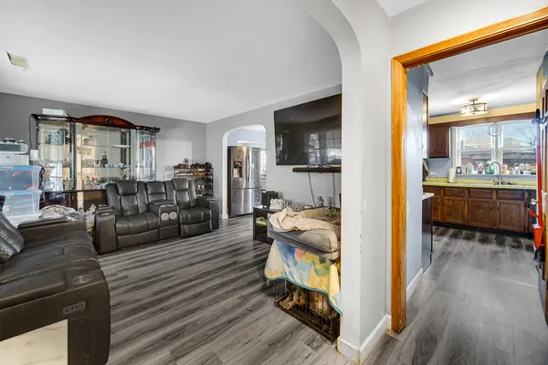 $324,900 | 3143 North Kostner Avenue, Chicago, IL 60641