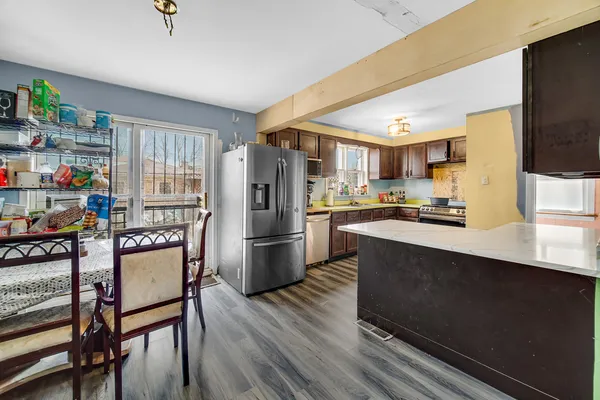 $324,900 | 3143 North Kostner Avenue, Chicago, IL 60641