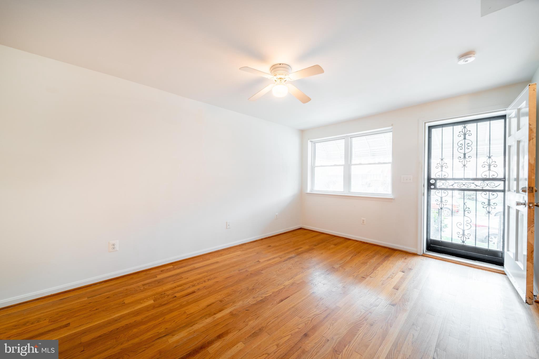 5539 Force Road Baltimore, MD 21206 - Photo 6 of 41