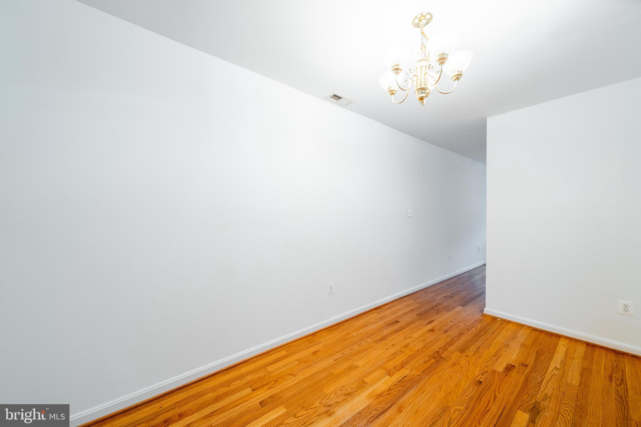 5539 Force Road Baltimore, MD 21206 - Photo 7 of 41