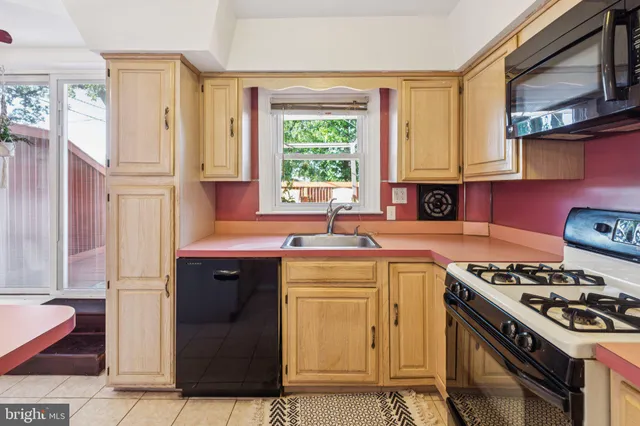 $325,000 | 8110 Thouron Avenue, Philadelphia, PA 19150