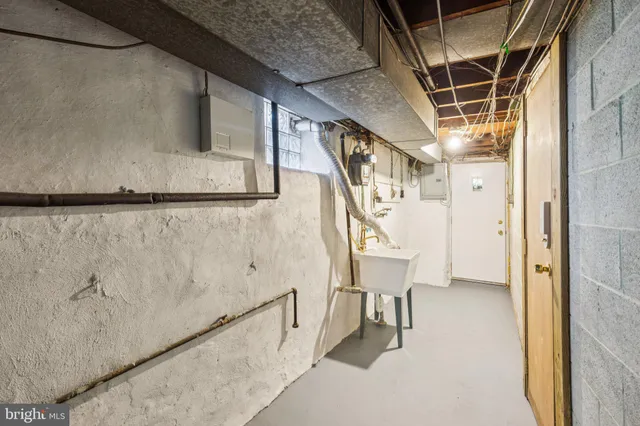 $325,000 | 8110 Thouron Avenue, Philadelphia, PA 19150