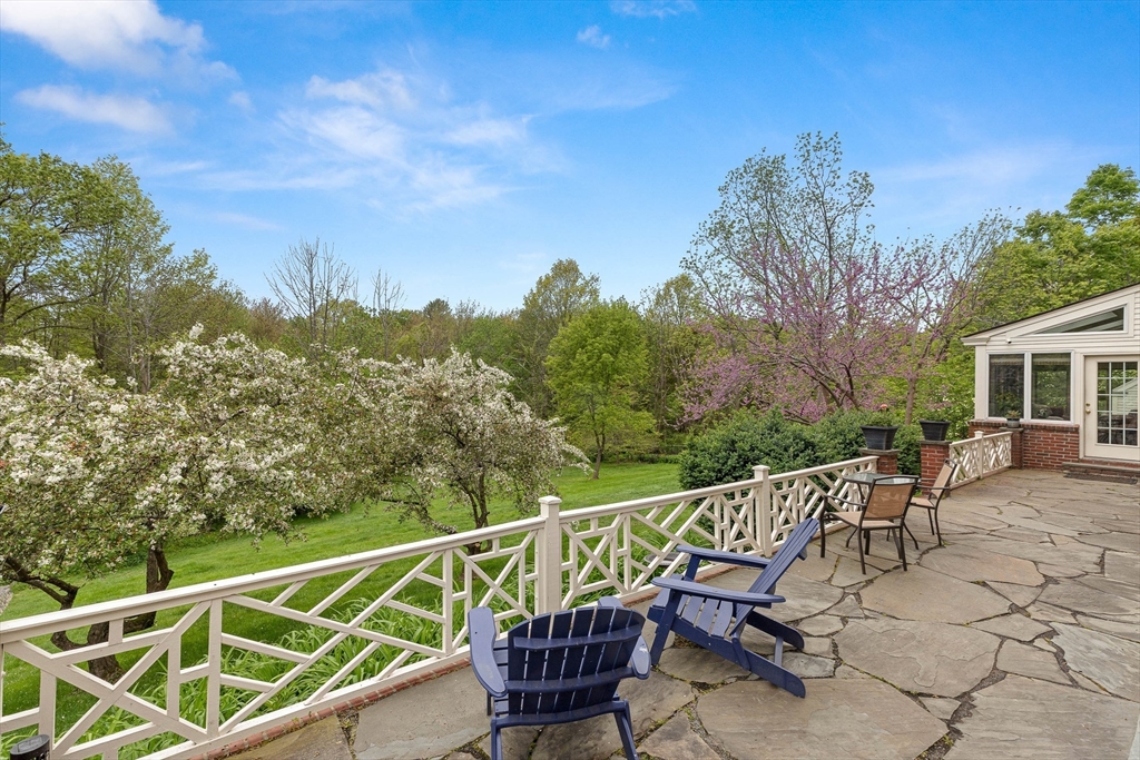 135 Academy Road North Andover, MA 01845 - Photo 33 of 42 Gallery Image 33