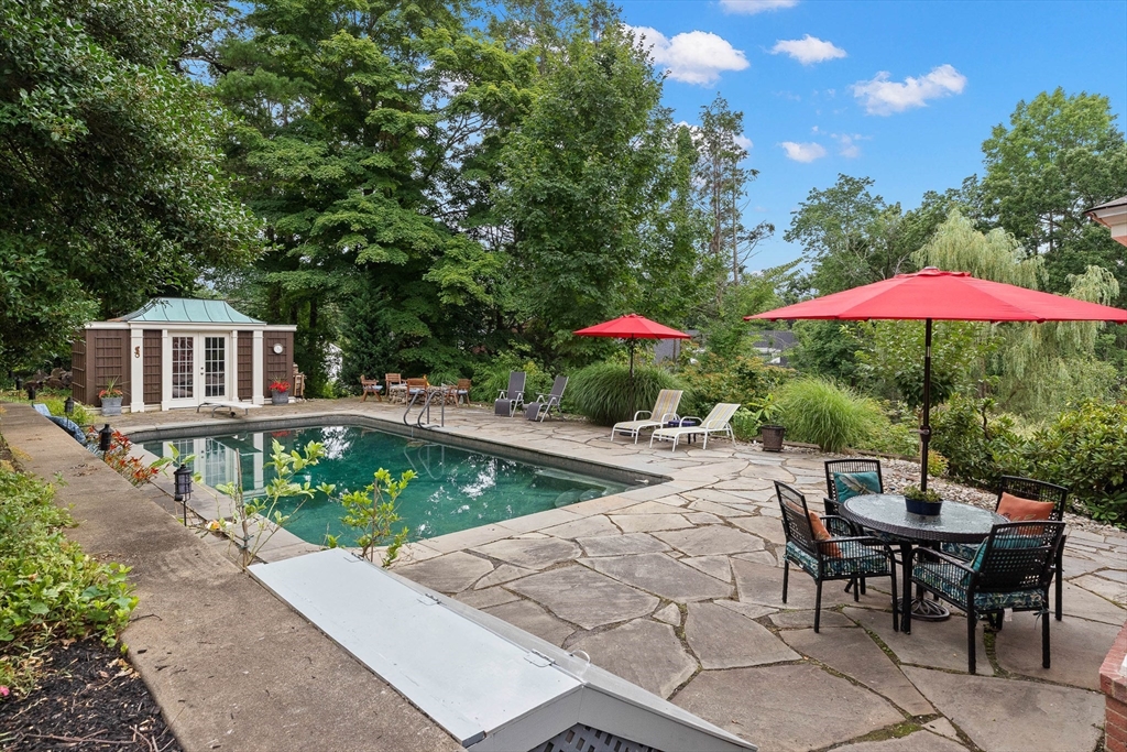 135 Academy Road North Andover, MA 01845 - Photo 34 of 42 Gallery Image 34