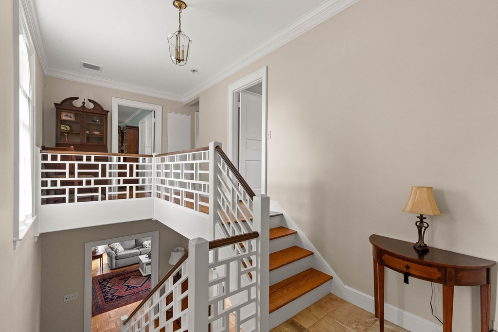135 Academy Road North Andover, MA 01845 - Photo 5 of 42 Gallery Image 5