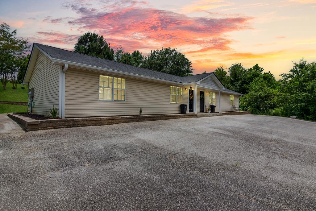 331 Dogwood Road Ellijay, GA 30536 - Photo 4 of 39
