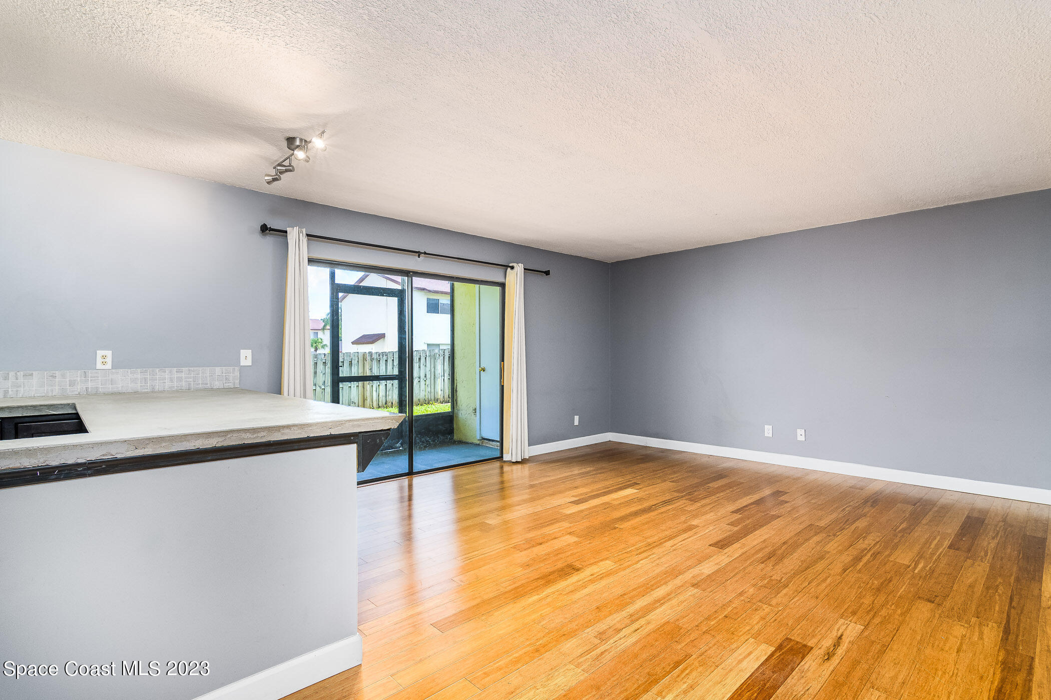 592 North Wickham Road, Unit 15 Melbourne, FL 32935 - Photo 3 of 19 Wildwood-3