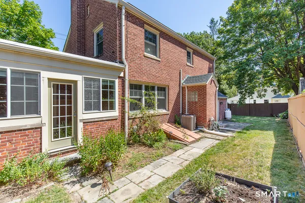 $4,500 | 134 Dyer Street, New Haven, CT 06511