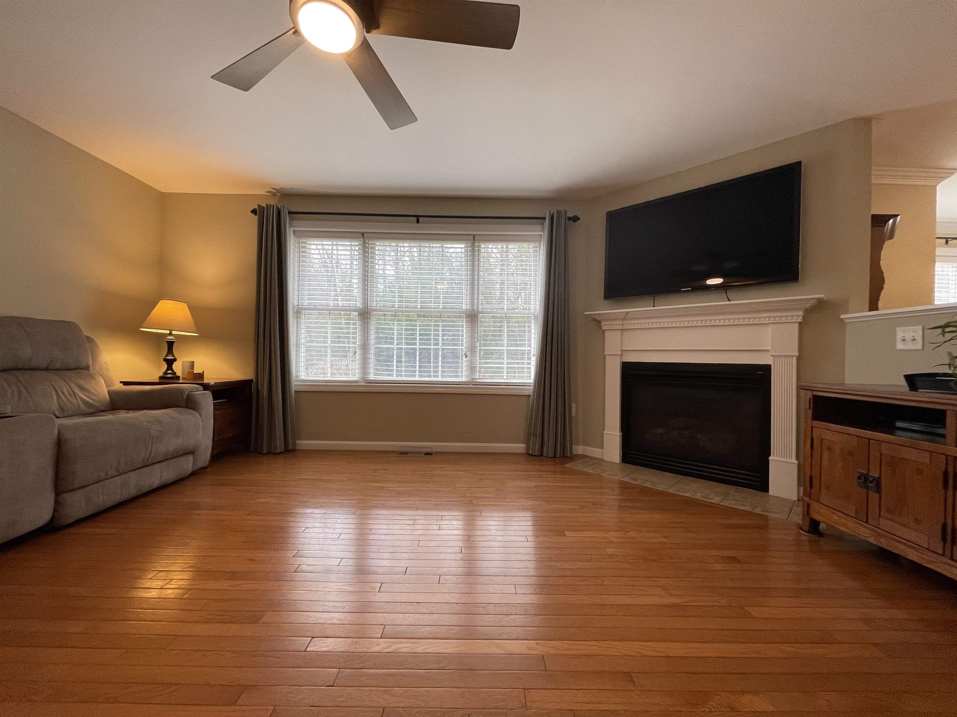 26 Forrest Street Hampstead, NH 03826 - Photo 12 of 60