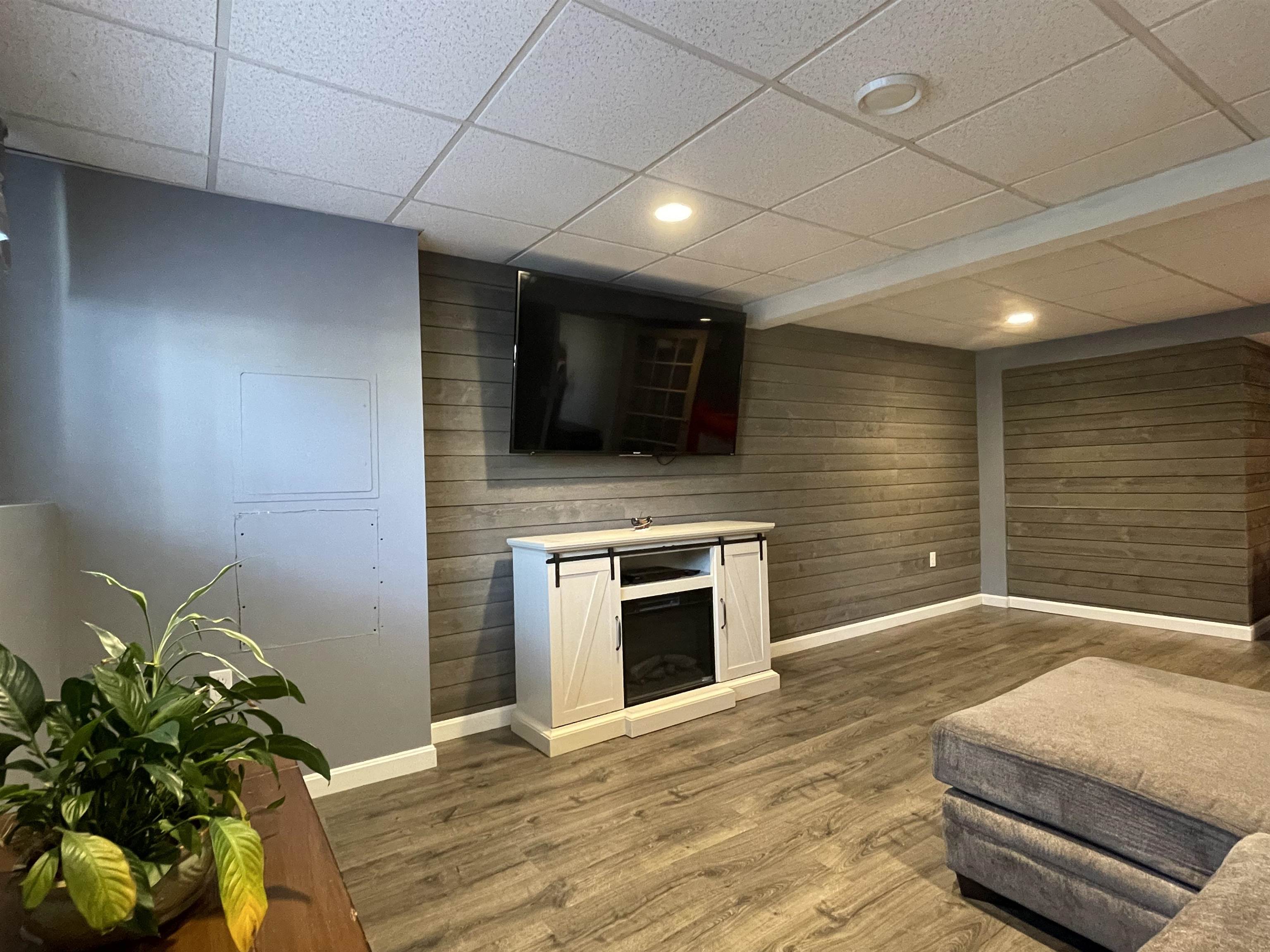 26 Forrest Street Hampstead, NH 03826 - Photo 48 of 60