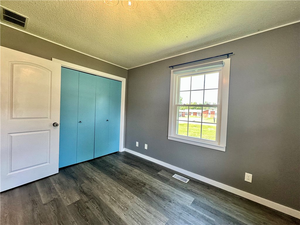 573 West 7th Street Neoga, IL 62447 - Photo 12 of 20