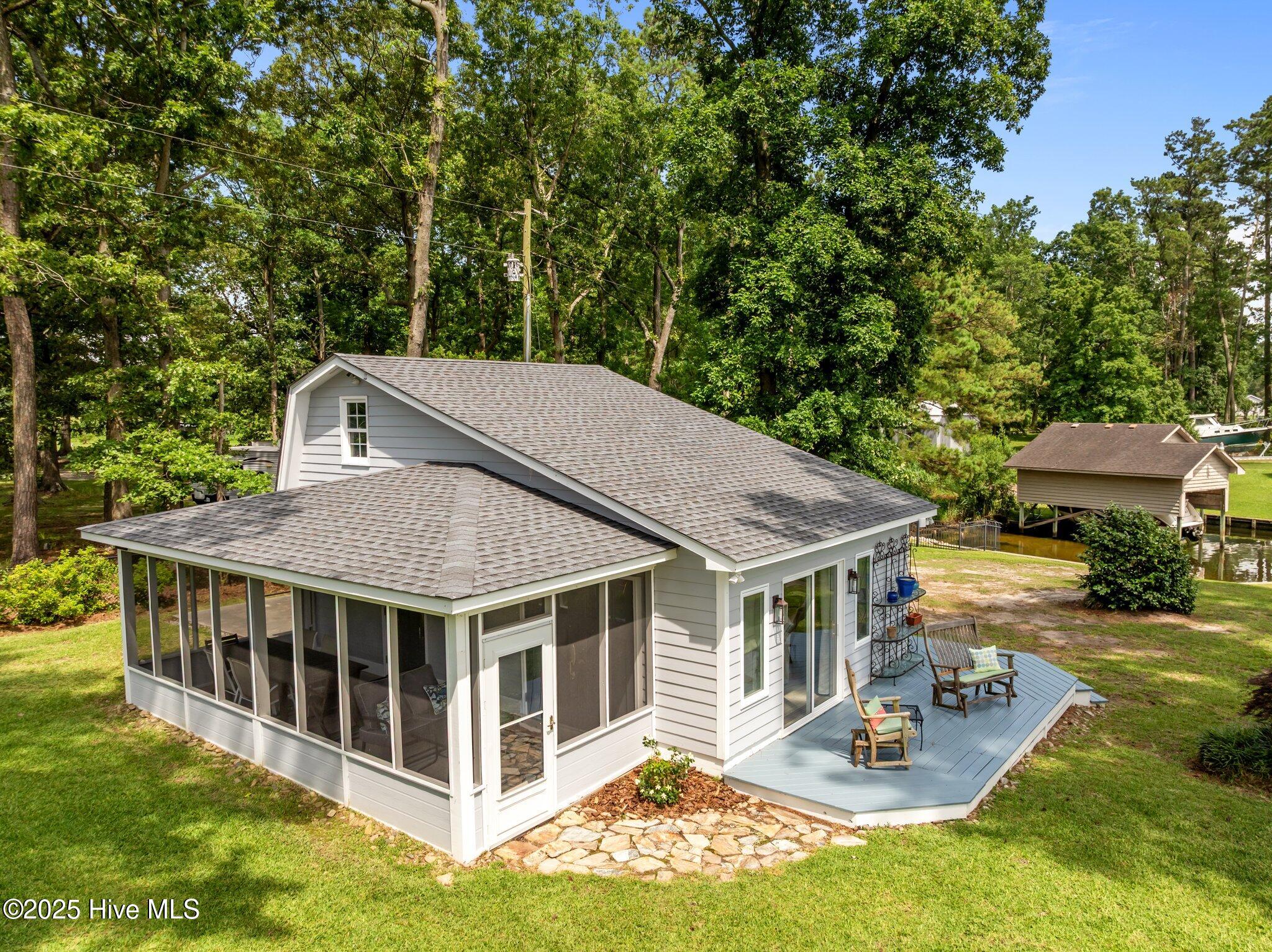 171 Low Tide Road Bath, NC 27808 - Photo 44 of 63 Carriage House 2