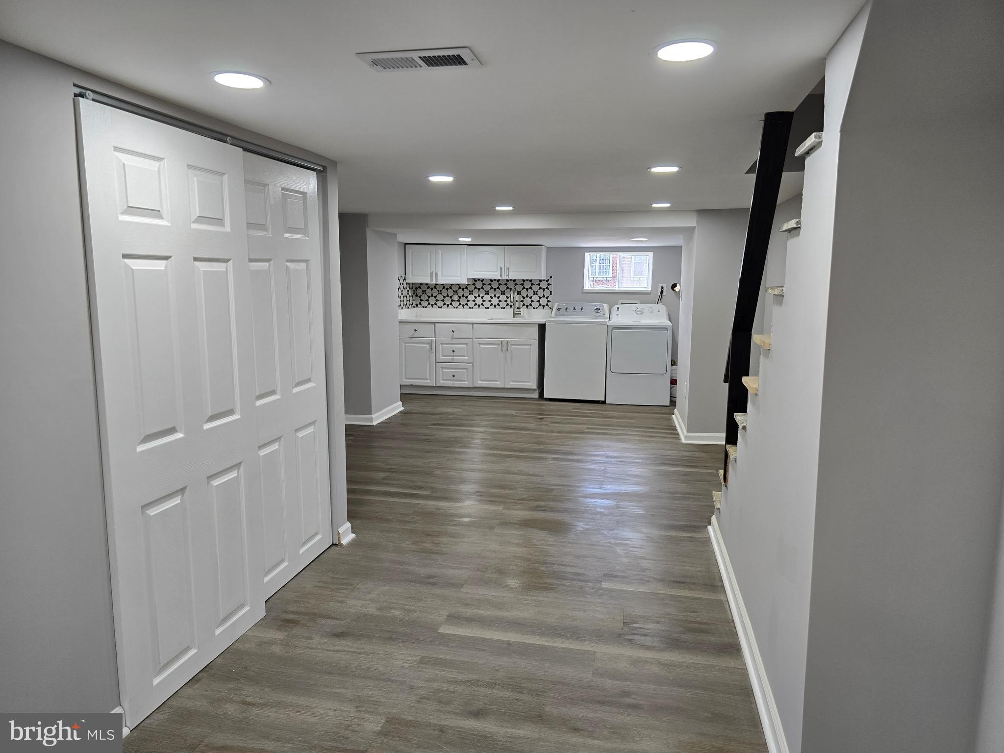 595 Sanger Street Philadelphia, PA 19120 - Photo 24 of 29