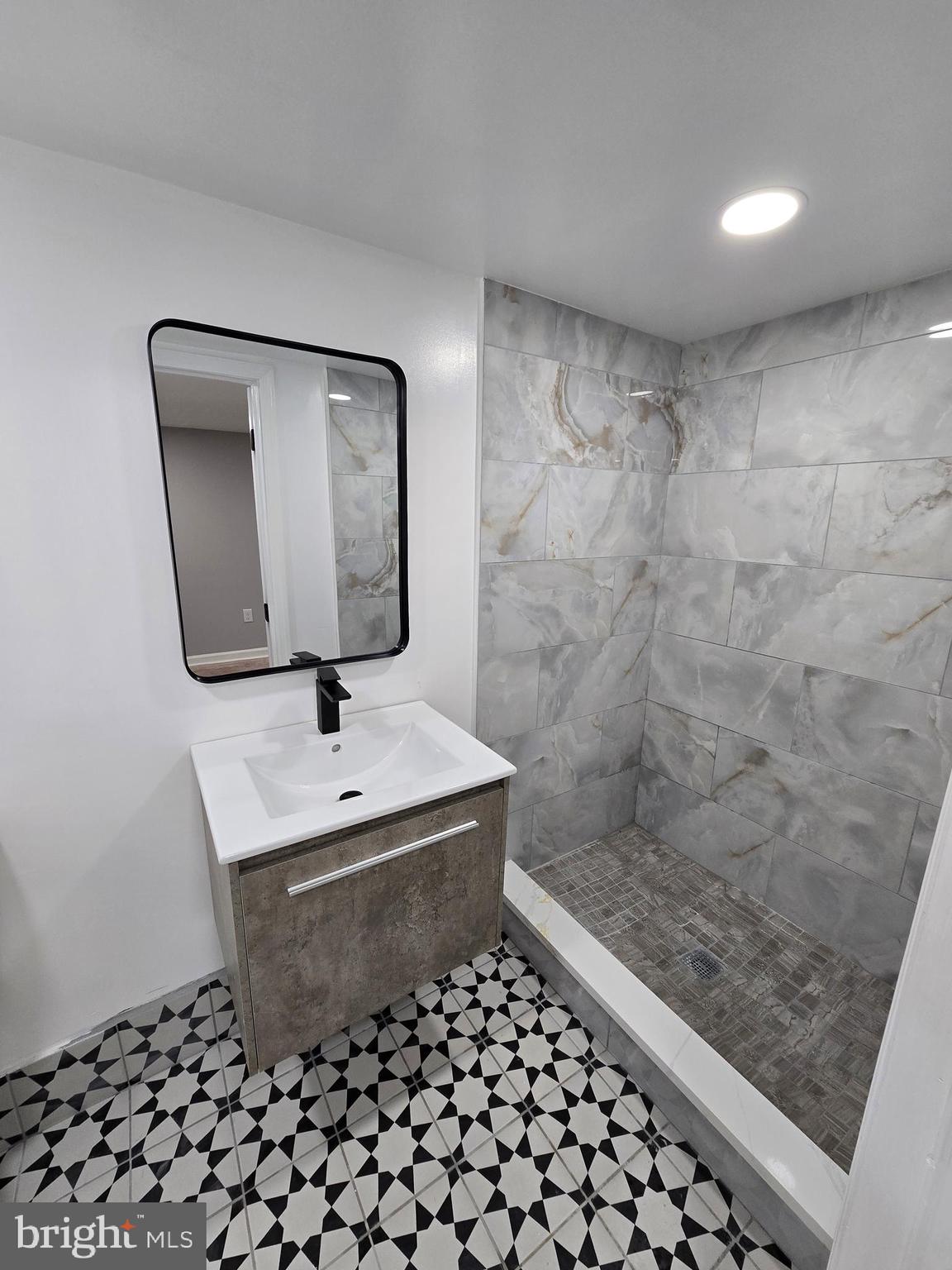 595 Sanger Street Philadelphia, PA 19120 - Photo 29 of 29