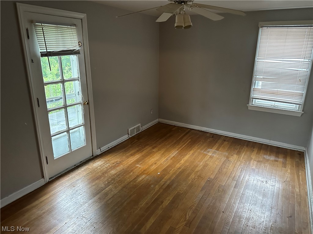 4337 Baintree Road University Heights, OH 44118 - Photo 21 of 30