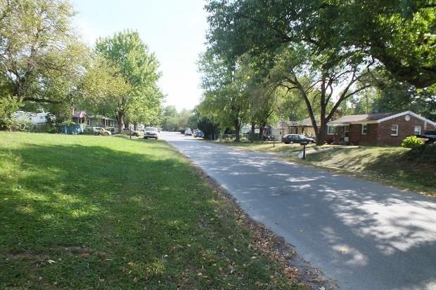 2901 South Roena Street Indianapolis, IN 46241 - Photo 2 of 10 Gallery Image 2