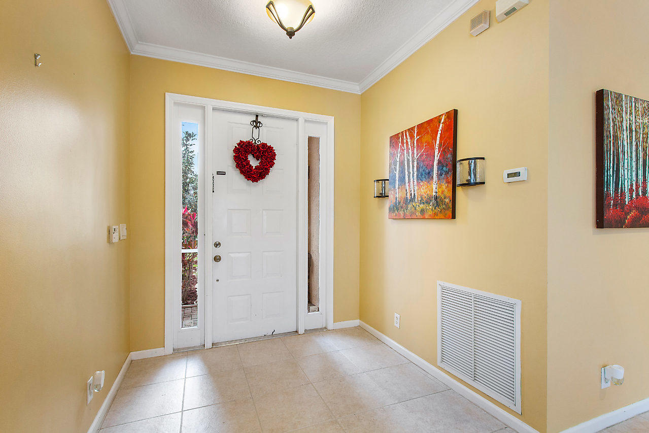 5754 Raceway Road Lake Worth, FL 33449 - Photo 8 of 41 002-5754RacewayRd-LakeWorth-FL-small