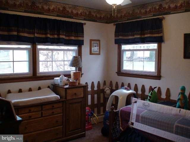 12 Heathglen Road Middletown, PA 17057 - Photo 8 of 12 Gallery Image 8