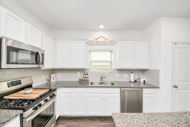 $279,999 | 1006 Breech Drive, Crosby, TX 77532