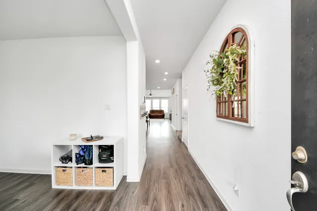 $279,999 | 1006 Breech Drive, Crosby, TX 77532