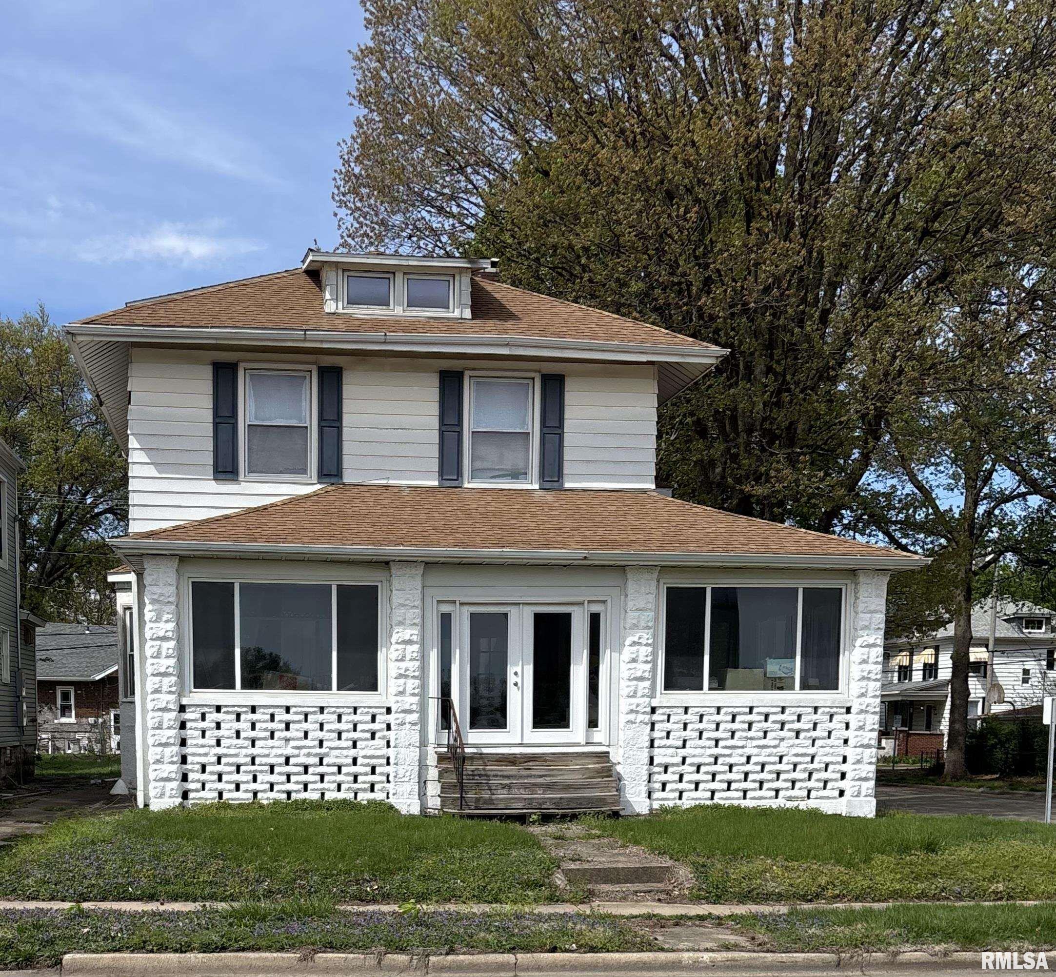 1225 East Converse Street Springfield, IL 62702 - Photo 1 of 1