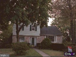 48 Robin Road Holland, PA 18966 - Photo 1 of 1 Gallery Image 1