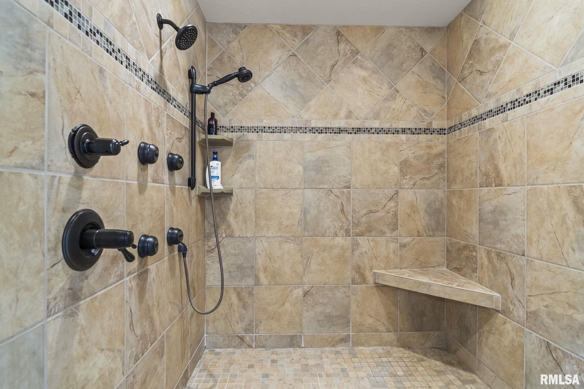 17 Oak Lane Springfield, IL 62712 - Photo 27 of 61