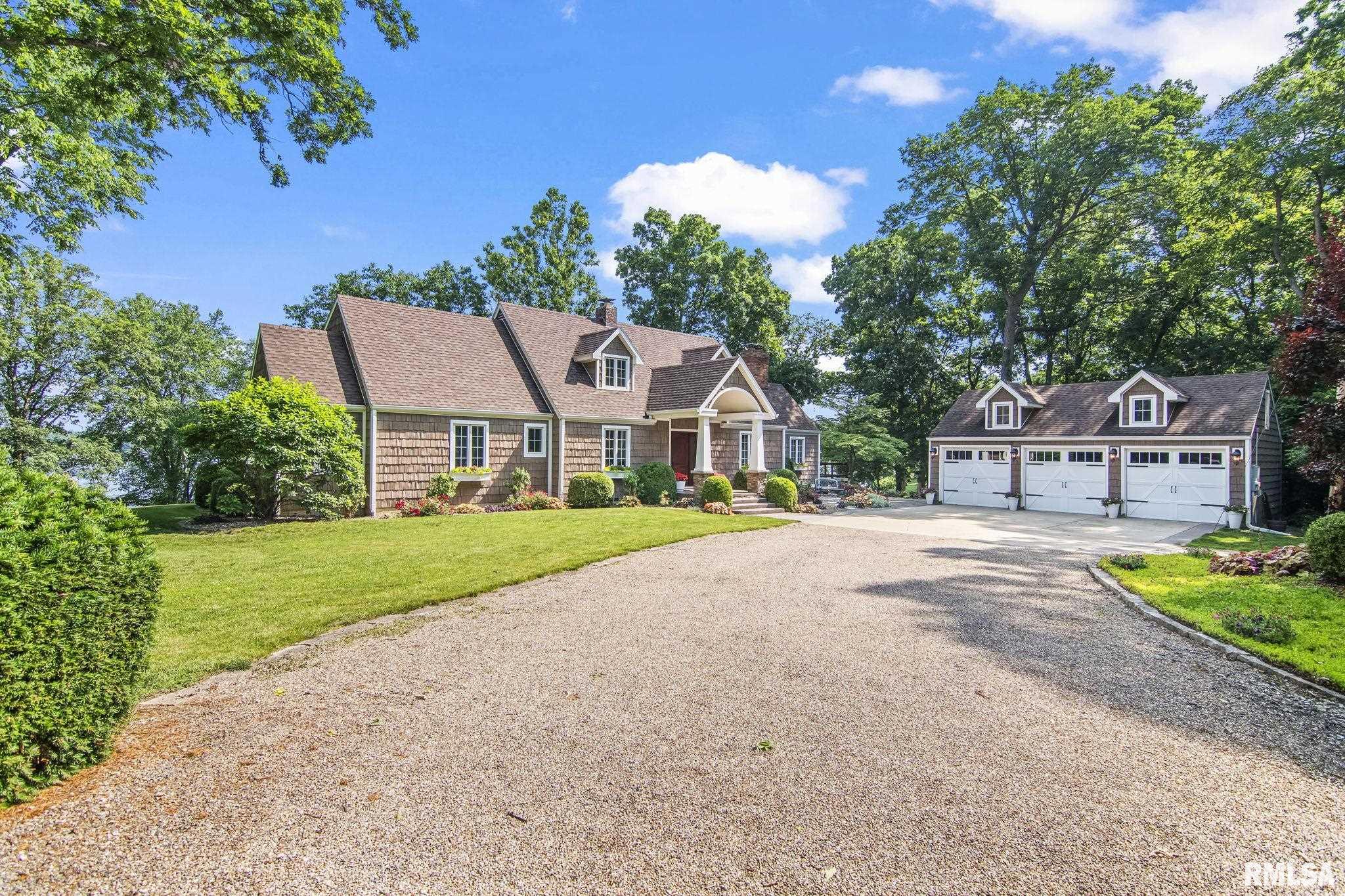 17 Oak Lane Springfield, IL 62712 - Photo 3 of 61
