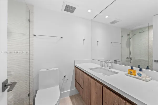 $1,475,000 | 177 Ocean Ln Drive, Unit 812, Key Biscayne, FL 33149