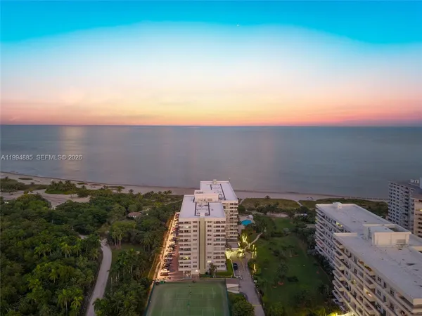 $1,475,000 | 177 Ocean Ln Drive, Unit 812, Key Biscayne, FL 33149