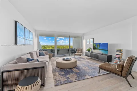 $1,475,000 | 177 Ocean Ln Drive, Unit 812, Key Biscayne, FL 33149